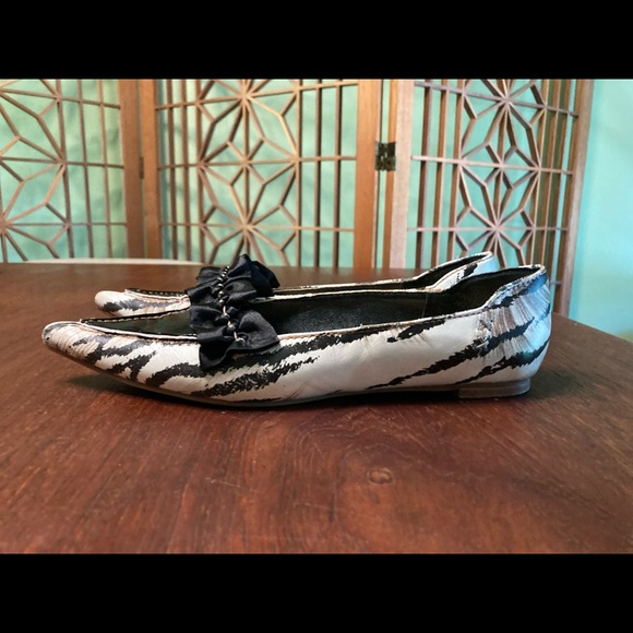 Cindy says zebra flats - Picture 7 of 11
